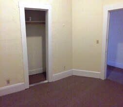471 Commonwealth Ave, Unit 1R in Boston, MA - Foto de edificio - Building Photo