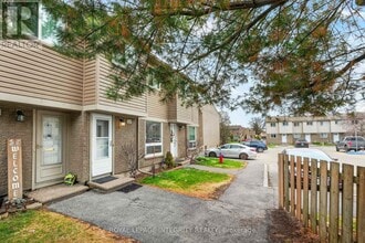 1379 Perez Crescent in Ottawa, ON - Building Photo - Building Photo