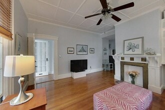 2 Summer St in Newport, RI - Building Photo - Building Photo