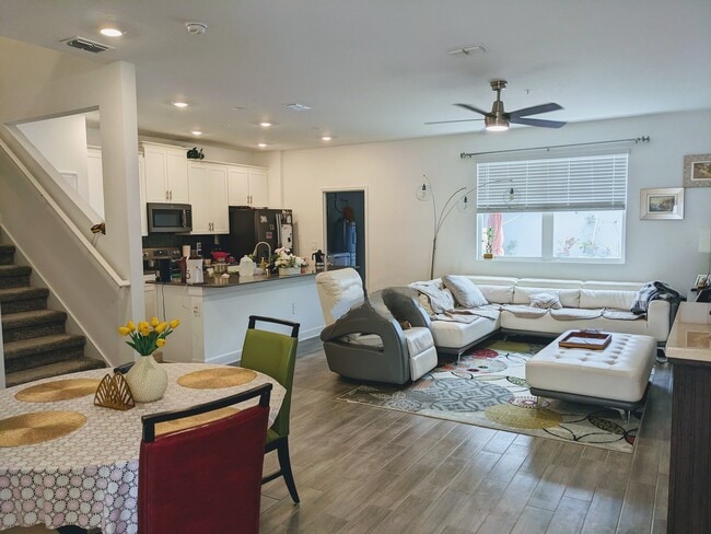 11437 Listening Dr in Orlando, FL - Building Photo - Building Photo