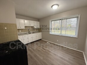 3156 Dequincy St in Indianapolis, IN - Building Photo - Building Photo