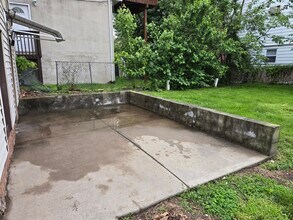 242 Westminster Pl in Lodi, NJ - Building Photo - Building Photo