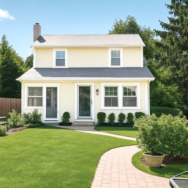 property at 39 Twitchell St