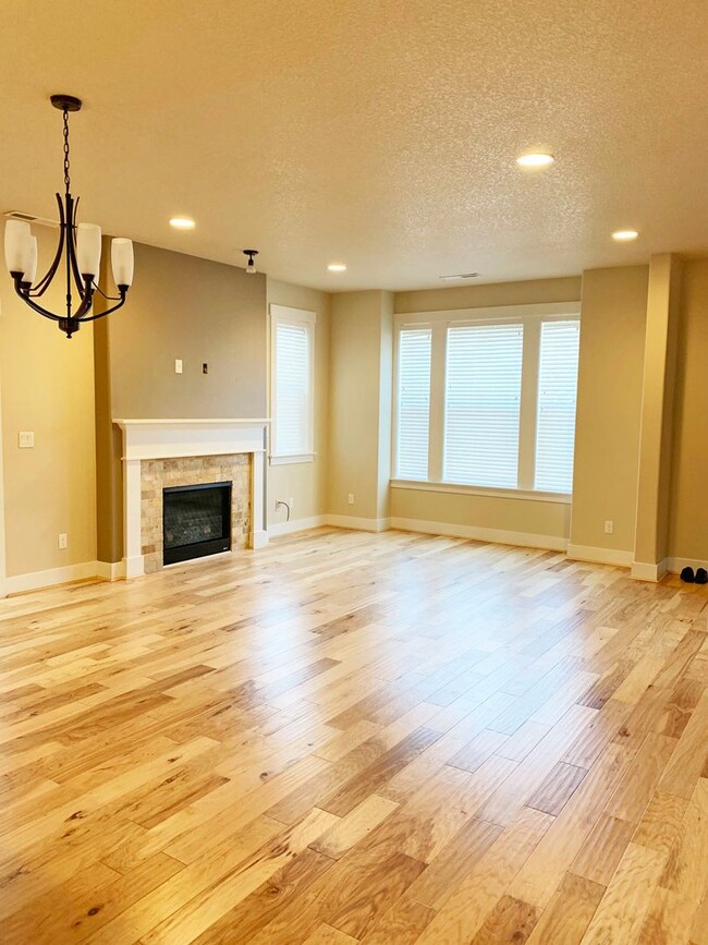 308 SW Marsuda Terrace in Beaverton, OR - Building Photo - Building Photo