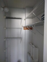 42-22 Union St in Queens, NY - Building Photo - Building Photo