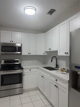 3141 SW 24th Ter in Miami, FL - Building Photo - Building Photo