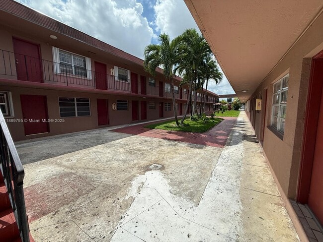 property at 1281 W 29th St