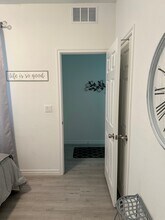 1229 Ossa St, Unit 1229 Ossa St in Henderson, NV - Building Photo - Building Photo