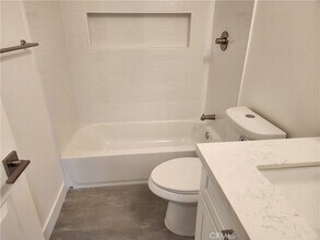 9731 Joyzelle Dr in Garden Grove, CA - Building Photo - Building Photo