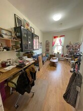 2 Linden St, Unit 3 in Brookline, MA - Building Photo - Building Photo