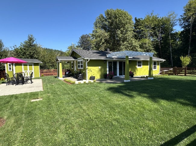 property at 3325 Delphi Rd SW