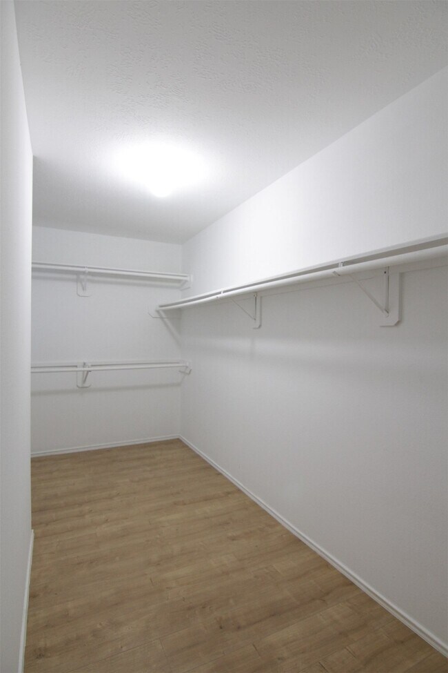 8230 Golf Green Cir in Houston, TX - Building Photo - Building Photo