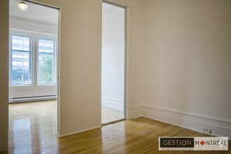 1695 Fullum Rue in Montréal, QC - Building Photo - Building Photo