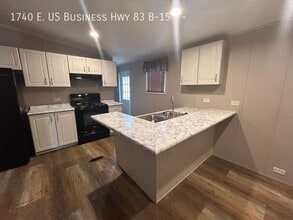 15 B St in Mission, TX - Building Photo - Building Photo