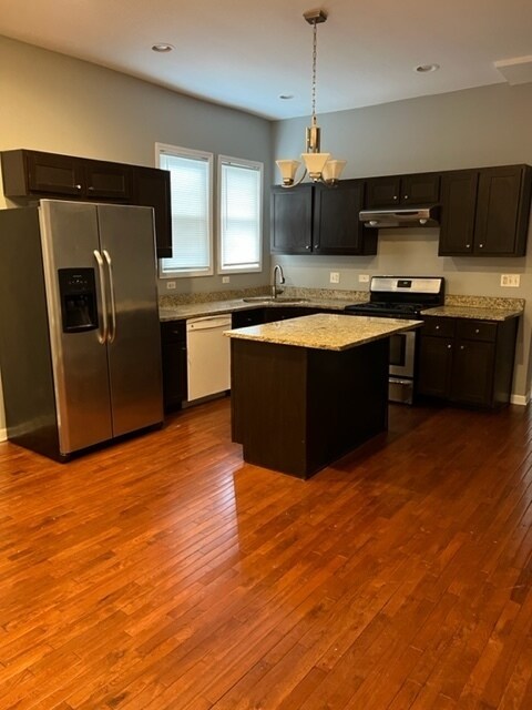 1500 E 73rd St-Unit -1W in Chicago, IL - Building Photo - Building Photo