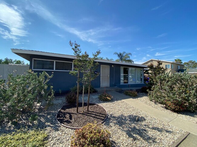 5102 Ewing St in San Diego, CA - Building Photo - Building Photo