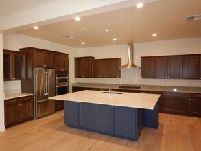 12039 Babbling Brk St in Reno, NV - Building Photo - Building Photo