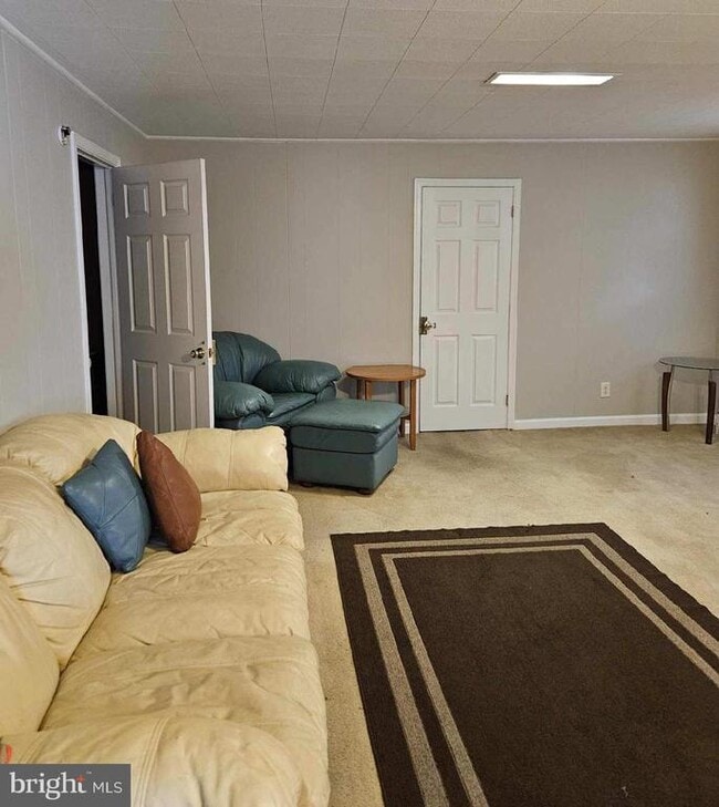 property at 185 Edge Ave