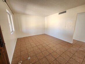 72976 Sullivan Rd in Twentynine Palms, CA - Building Photo - Building Photo
