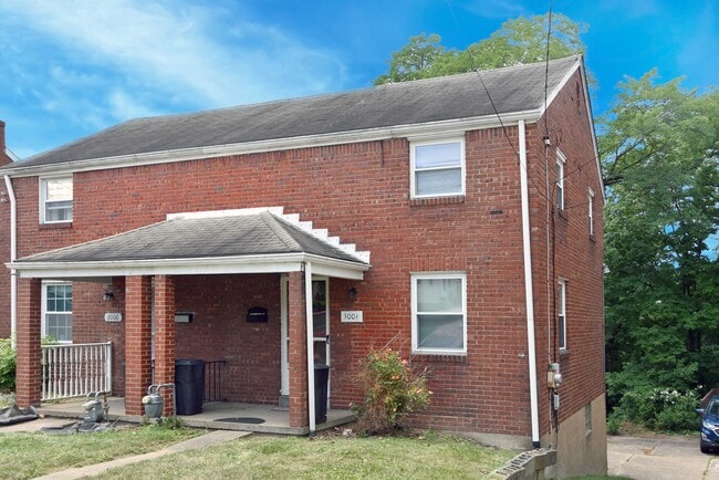 property at 3004 Willett Rd