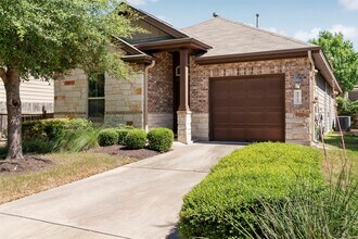 9925 Milla Cir in Austin, TX - Building Photo - Building Photo
