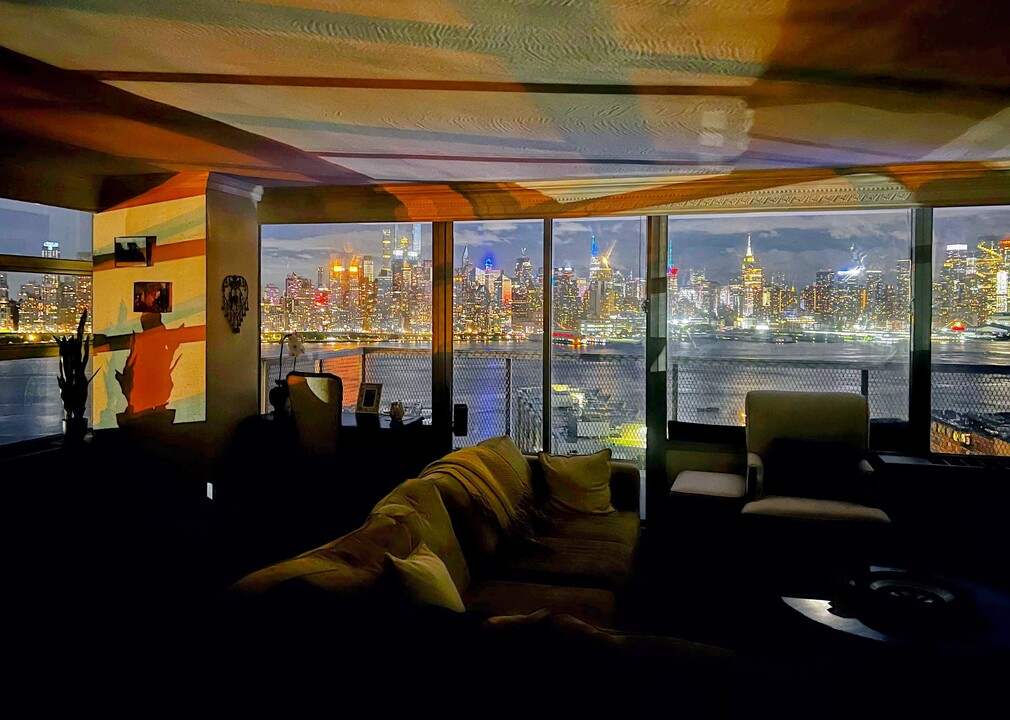 6050 Boulevard E, Unit 6B in West New York, NJ - Foto de edificio