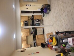 10 Jay St-Unit -1 in Somerville, MA - Building Photo - Building Photo