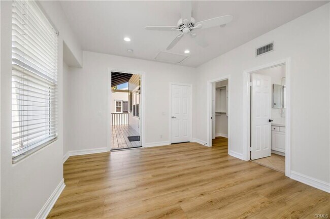 26 Marble Sands in Newport Beach, CA - Building Photo - Building Photo