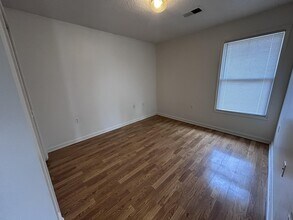 71 Driftwood Cir in Somerset, KY - Building Photo - Building Photo