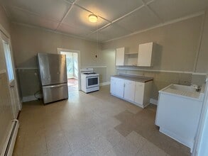 21-23-23 Lyman St in North Adams, MA - Building Photo - Building Photo