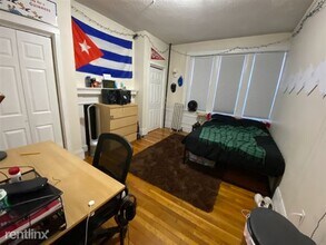 60 Egmont St in Brookline, MA - Building Photo - Building Photo