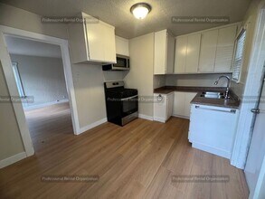 2020 Imola Ave in Napa, CA - Building Photo - Building Photo