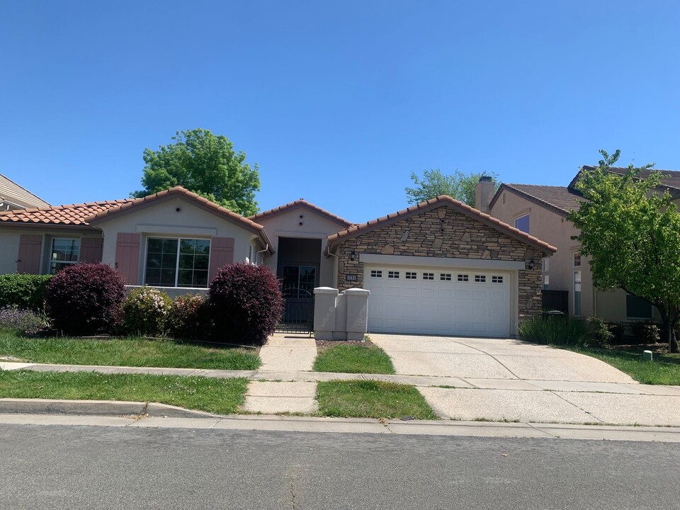 4209 Anatolia Dr in Rancho Cordova, CA - Foto de edificio