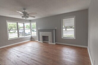 3320 27th St in Lubbock, TX - Building Photo - Building Photo