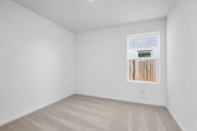 property at 906 Lago Laceno Ln