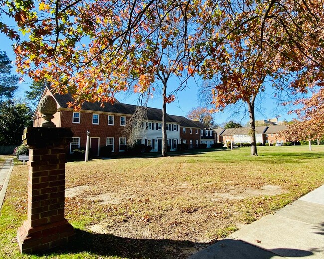 property at 3810 Hermitage Rd