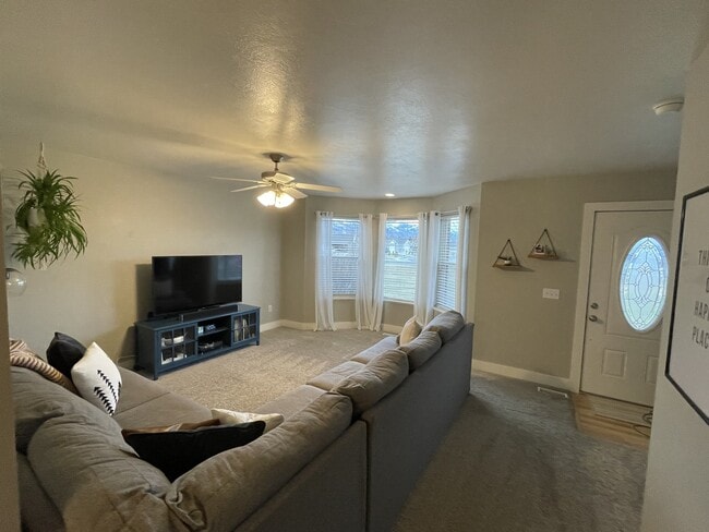 101 E 630 N in Smithfield, UT - Building Photo - Building Photo