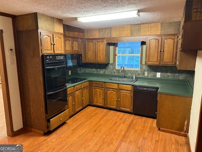 5254 Deer Run Dr SW in Conyers, GA - Building Photo - Building Photo
