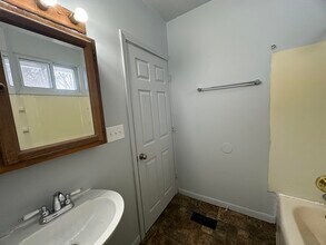 27 State St in Danville, IL - Building Photo - Building Photo