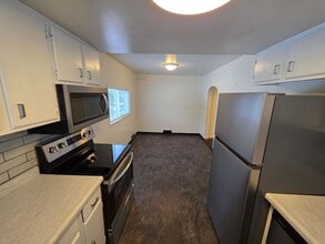 940 W Weiland Ave in Appleton, WI - Building Photo - Building Photo