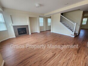 11284 River Oaks Ln in Commerce City, CO - Building Photo - Building Photo