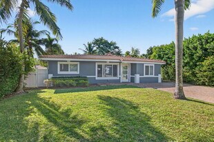 360 SW 2nd St in Boca Raton, FL - Building Photo