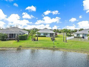 12947 SW Aureolian Ln in Port St. Lucie, FL - Building Photo - Building Photo