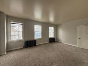 128 S West St in Carlisle, PA - Building Photo - Building Photo