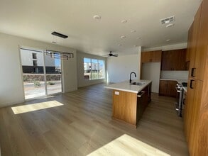 2778 Silver Cholla Ln in Saint George, UT - Building Photo - Building Photo