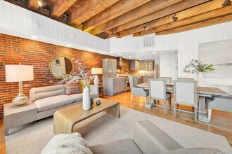 75 Fulton St in Boston, MA - Building Photo - Building Photo