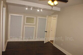 1725 Laurel St in Mobile, AL - Foto de edificio - Building Photo