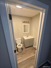 6 Peggy Ln in East Lyme, CT - Building Photo - Building Photo