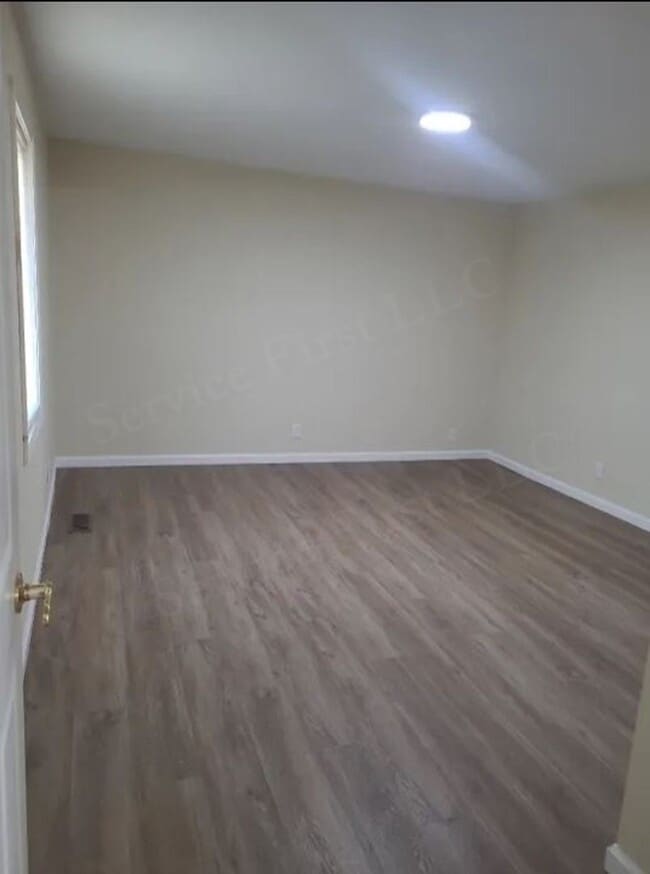 501 W Fannetta St in Dexter, MO - Building Photo - Building Photo