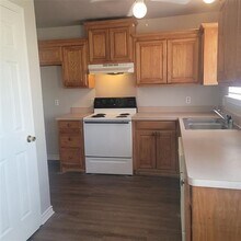 438 Green Acres Dr in Palmer, TX - Building Photo - Building Photo